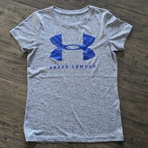 Like New women's UA t-shirt - Size Small!